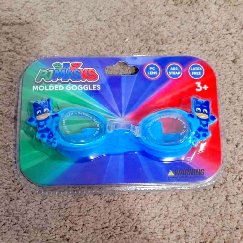 Pj masks molded goggles.